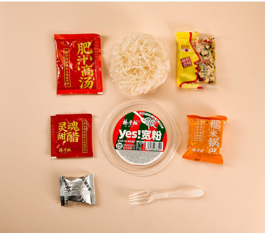 ไม่ทอด Vermicelli ทันที ใช่ Vermicelli ขนาดกว้าง ด้วยรสน้ําอร่อยแบบฮ่องกง