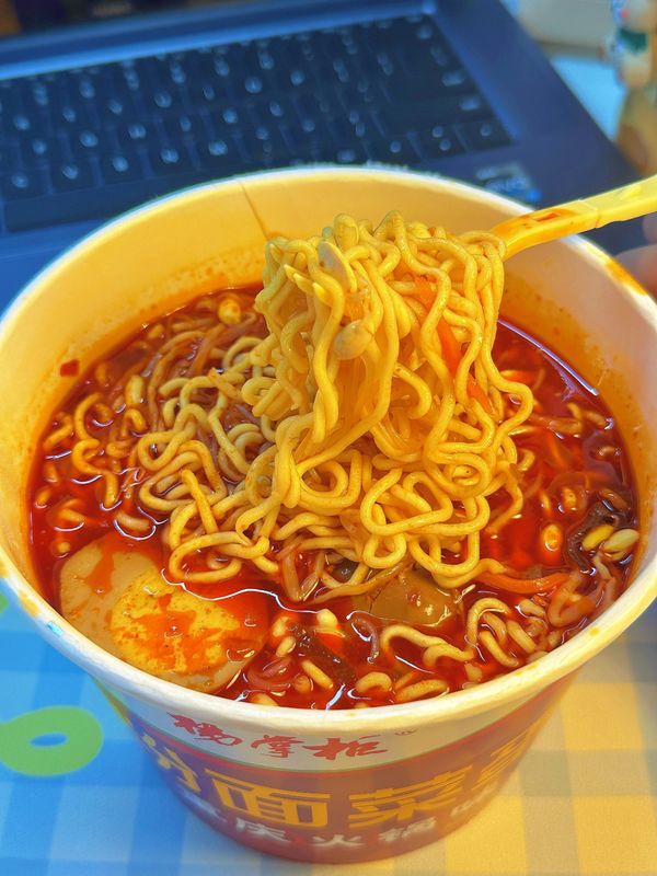 วิธีปรุงอาหาร หมักน้ํา สีรส ระดับ Super สีรส Ramen นู๊ดลิสส์อร่อยสําหรับความอยากรสรสของคุณ